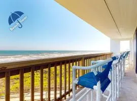 MT304 Beautiful Newly Remodeled Condo with Gulf Views, Beach Boardwalk and Communal Pool Hot Tub
