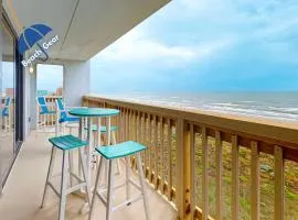MT501 Beautiful Newly Remodeled Condo with Gulf Views, Beach Boardwalk and Communal Pool Hot Tub