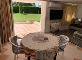 Pleasant house in Africa Jade 200m to the beach, hotel en Korba