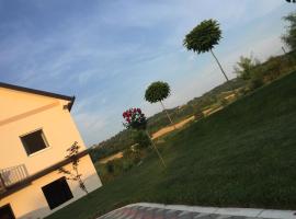 Little Tuscany, hotel with parking in Ciganska Mala