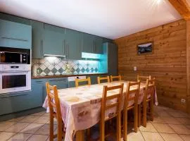 Appartement La Clusaz, 4 pièces, 8 personnes - FR-1-437-4