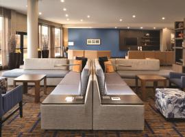 Courtyard by Marriott Salisbury: Salisbury şehrinde bir otel