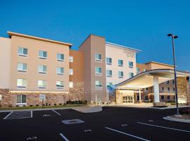 Fairfield Inn & Suites by Marriott Dayton North – hotel z parkingiem w mieście Murlin Heights