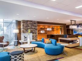 Fairfield Inn & Suites by Marriott Butte, отель рядом с аэропортом Bert Mooney Airport - BTM 