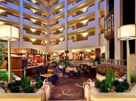 Sheraton Sioux Falls Hotel & Convention Center, hotel Sheraton v destin&aacute;cii Sioux Falls