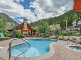Private 3 Bedroom Townhome Located In East Keystone With Access To A Firepit, Hot Tub, And Billiards