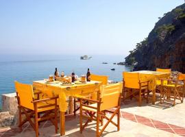 Sweet Corner Masxali, hotel with parking in Agia Roumeli