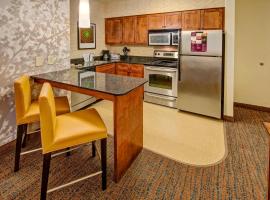 Residence Inn by Marriott Memphis Southaven, hotel com piscina em Southaven