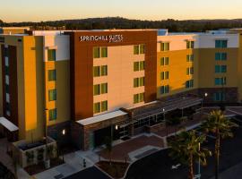 SpringHill Suites by Marriott Irvine Lake Forest, hotel di Lake Forest