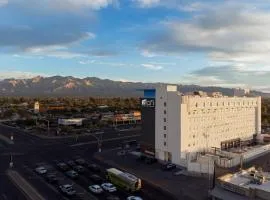 Aloft Tucson University