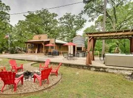 2 Mi to Choctaw Landing Western Daze Cabin!