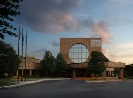 Four Points by Sheraton Milwaukee North Shore