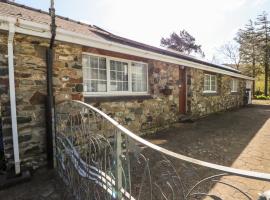 Otter Cottage, holiday home in Newport Pembrokeshire