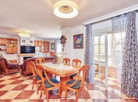 Apartamento amplio a 2 min de la playa, hotel en El Morche