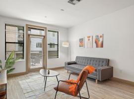 Modern 2BR CozySuites on Town Lake waterfront 11, casa per le vacanze a Tempe