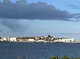 Seaview Terrace, hotel v destinaci Skerries