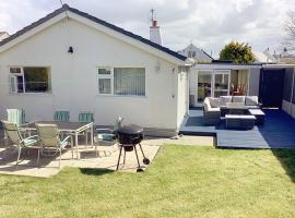 Gilfach-3 Bed-Dog Friendly-Detached Bungalow, orlofshús/-íbúð í Trearddur