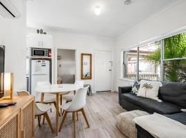 Central and modern 2 bedroom unit at Smugglers, apartmán v destinácii Victor Harbor