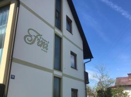 Frühstückspension Fini, готель у місті Unterburg am Klopeiner See