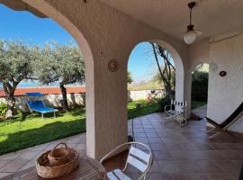 Villa Bartali, hotel with parking in Marina di Fuscaldo