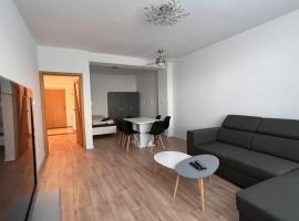 2 room apartment, near OC Galeria, Petržalka, goedkoop hotel in Bratislava
