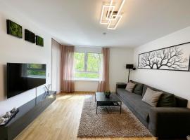 10 minutes to the center, 2 minutes to the metro, hotel near Gasometer, Vienna
