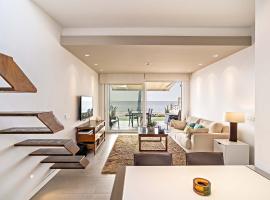 BUNGALOW PIE DE PLAYA B30, bungalow em Almería