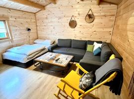 Domek drewniany – hotel w mieście Podzamcze