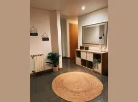 Espaçoso T3 com terraço & churrasqueira