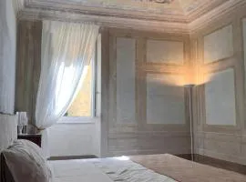 Bianca e Nina Charming House
