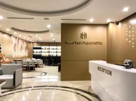 Milash Boutique Hotel, Hotel in Hạ Long