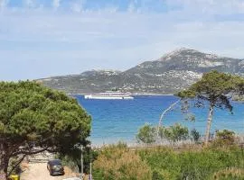 residence caroline calvi regard sur la plage