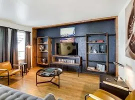 Contemporary Dallas Condo with Pool Access!