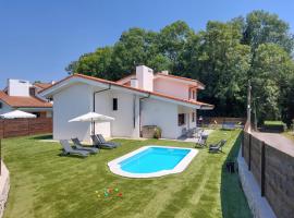 Vivienda Vacacional Villa Valdes, hotel i Llanes