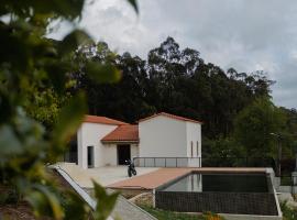 Casa da Milheira - Agroturismo, hotel with parking in Oliveira de Azemeis