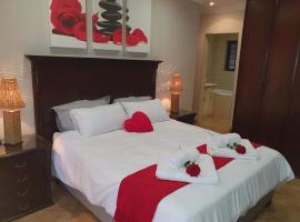 Roosthaven Guesthouse, hotel near Centurion Lifestyle Centre, Centurion