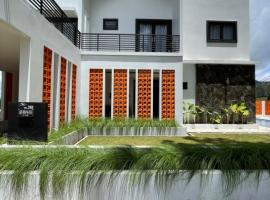 Villa Qfa Syariah, hotel sa Lembang