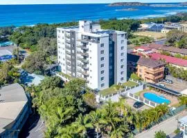 Tradewinds Apartments