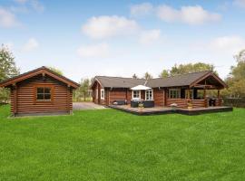 Amazing Home In Fars With 3 Bedrooms And Wifi, ställe att bo på i Hvalpsund