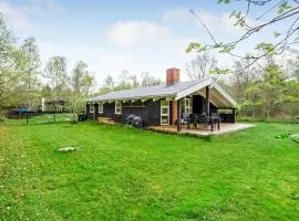 Awesome Home In Ebeltoft With Kitchen