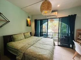 MILD ROOM SEA VIEW ROOM FOR RENT