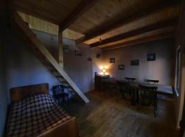 Dali Guest House, holiday rental in Oni