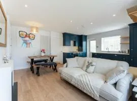 Quiet Cotswold Bungalow