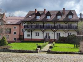 Wpadnij do Zosi - ex Pensjonat Emilia, farm stay in Stronie Śląskie