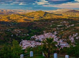 Cerro de Hijar, hotel v destinácii Tolox