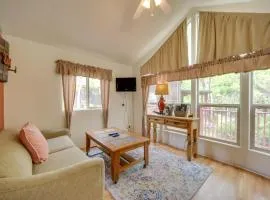 Cozy Fredericksburg Cabin with Shared Hot Tub!