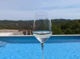 B&B with pool La Montaldina Piemonte
