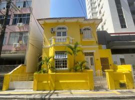 Sunflower Hostel, cheap hotel in Salvador