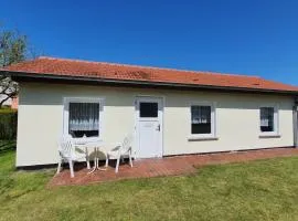 Ruhe & Entspannung an der Ostsee - Ferienbungalow Baumann in Graal-Müritz