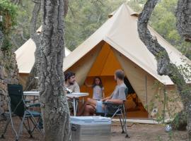 ACAMPALE - Camping Costa Brava - Calella de Palafrugell, hotell i Calella de Palafrugell